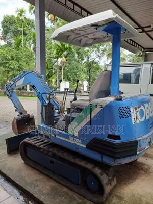 Kobelco Excavator 2000 Heavy-Duty (Used)