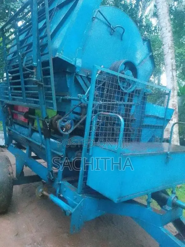 Kubota Harvester 2012 Heavy-Duty (Used)