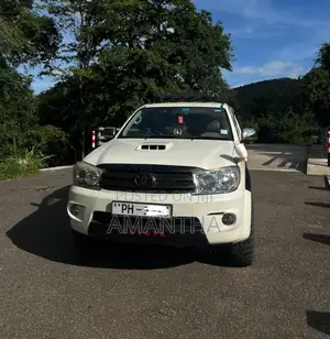 Toyota Hilux 2007 Pickup (Used)