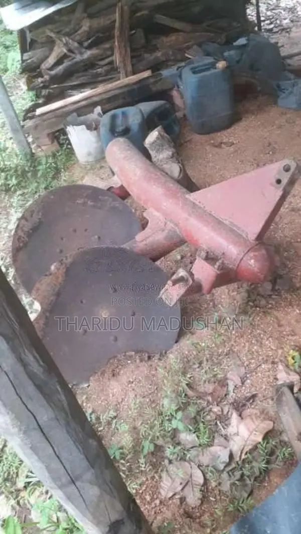 Mahindra 595 2010 Tractor (Used)