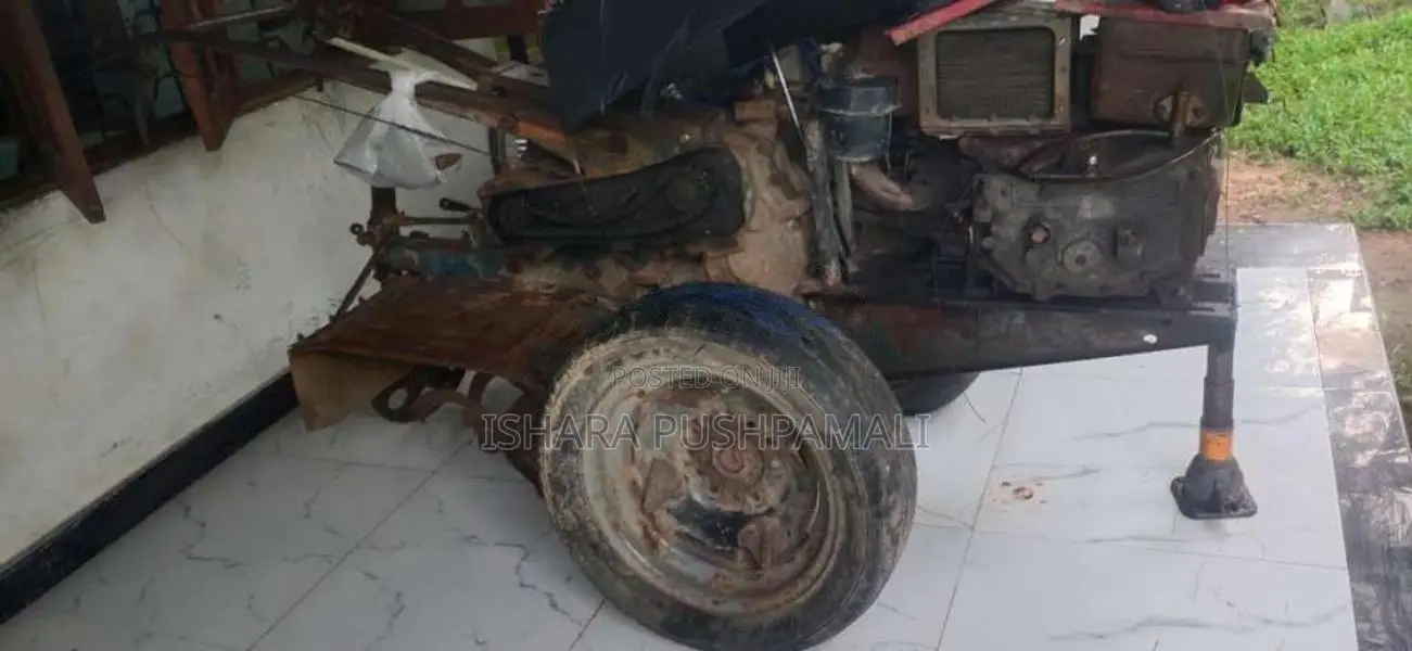 Other Lorel 2007 Tractor (Used)