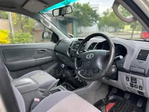 Toyota Hilux 2008 Pickup (Used)