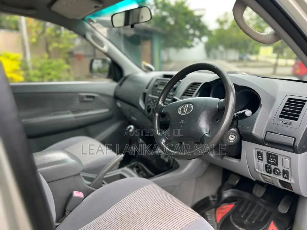 Toyota Hilux 2008 Pickup (Used)