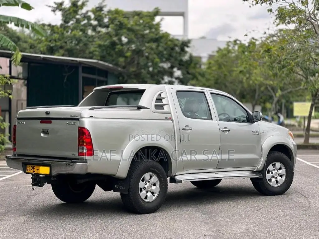 Toyota Hilux 2008 Pickup (Used)