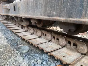 CAT 120 1998 Heavy-Duty (Used)