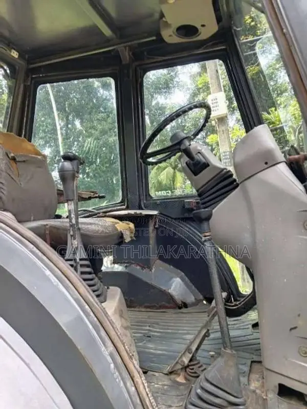 JCB Case 851 Backhoe Loader 2012 Heavy-Duty (Used)