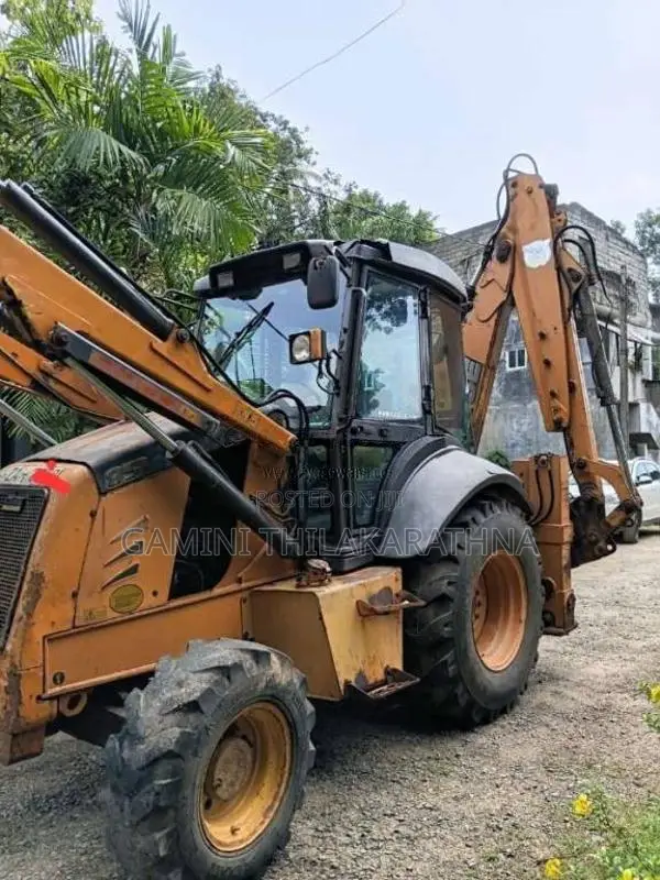 JCB Case 851 Backhoe Loader 2012 Heavy-Duty (Used)