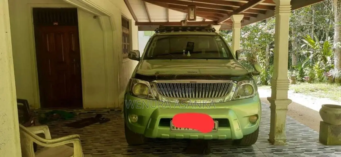 Toyota Hilux 2005 Pickup Unregistered (Recondition)