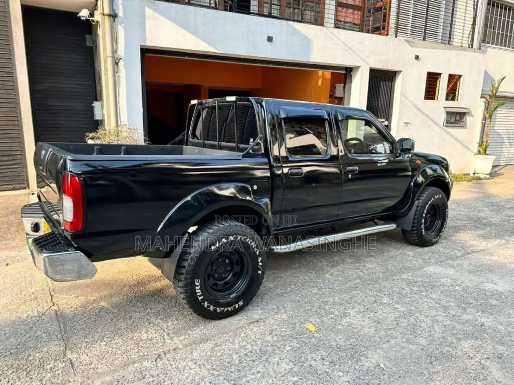 Nissan D22 2012 Pickup (Used)