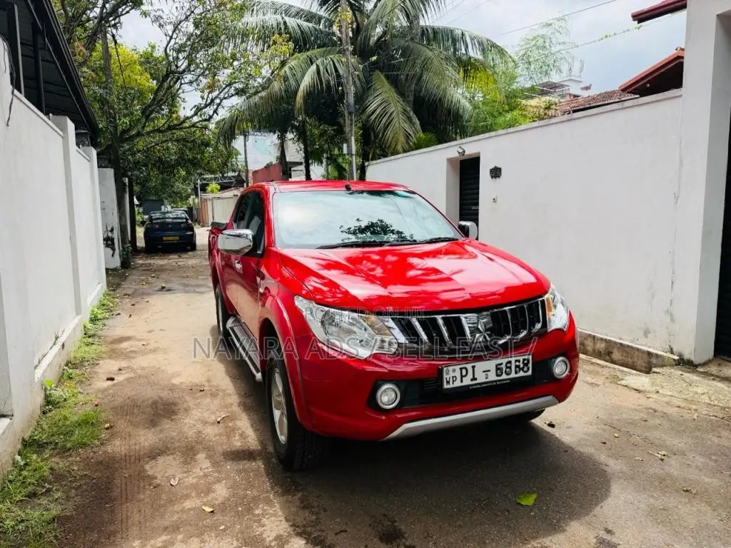 Mitsubishi L200 2017 Pickup (Used)