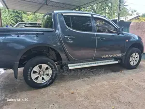 Mitsubishi L200 2008 Pickup (Used)