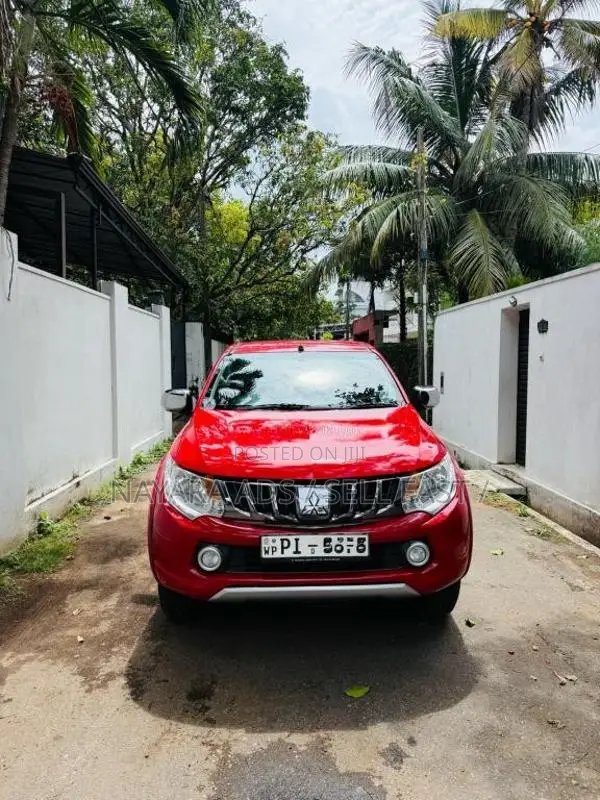 Mitsubishi L200 2017 Pickup (Used)