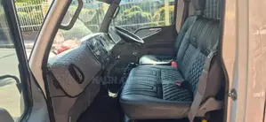Mitsubishi Canter 2006 Crew Cab (Used)