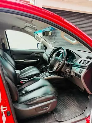 Mitsubishi L200 2017 Pickup (Used)