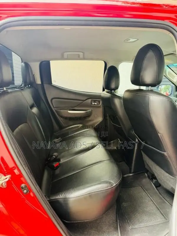 Mitsubishi L200 2017 Pickup (Used)