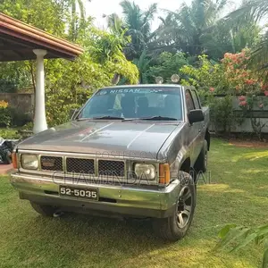Nissan D21 1991 Pickup (Used)