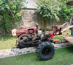 Other Agrimet Land Master 2000 Tractor (Used)