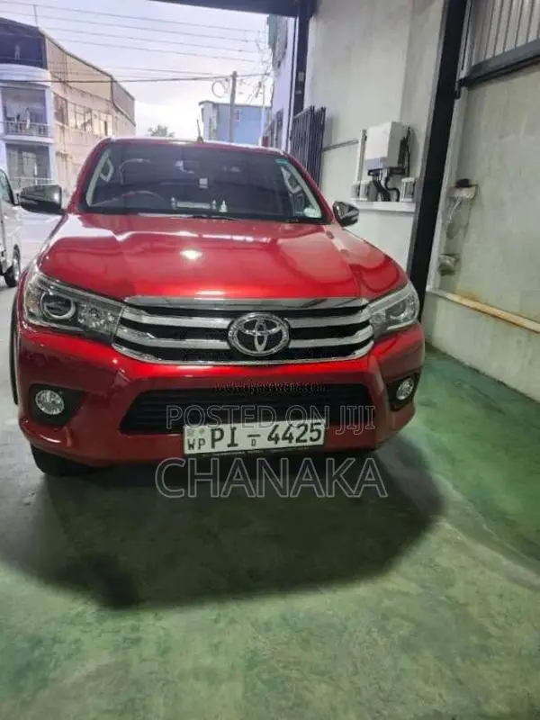 Toyota Hilux Revo 2016 Pickup (Used)