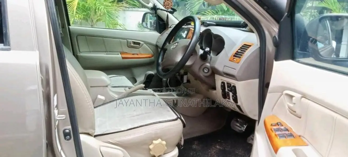 Toyota Hilux Vigo 2007 Pickup (Used)