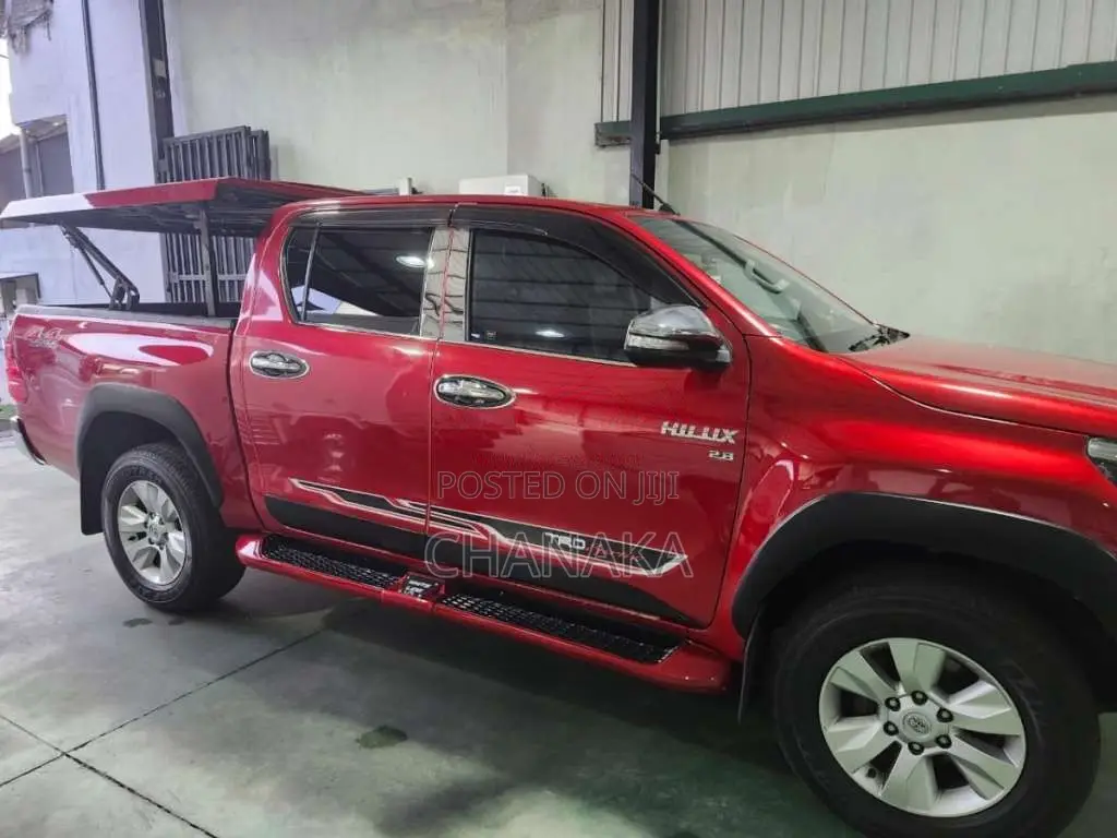 Toyota Hilux Revo 2016 Pickup (Used)