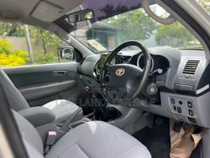 Toyota Hilux 2008 Pickup (Used)