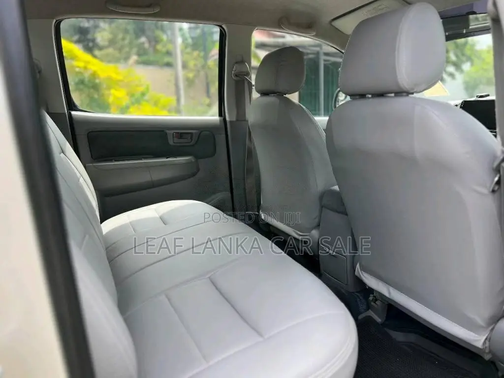 Toyota Hilux 2008 Pickup (Used)