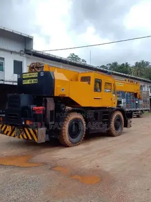 Other 25 TON Crane 1990 Heavy-Duty (Used)