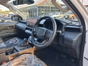 Toyota Hilux Travo Oveland Plus 2025 Pickup Brand New