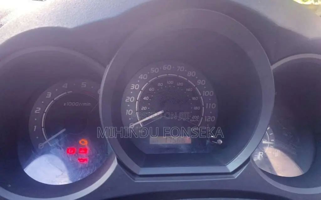 Toyota Hilux UK 2007 Pickup (Used)