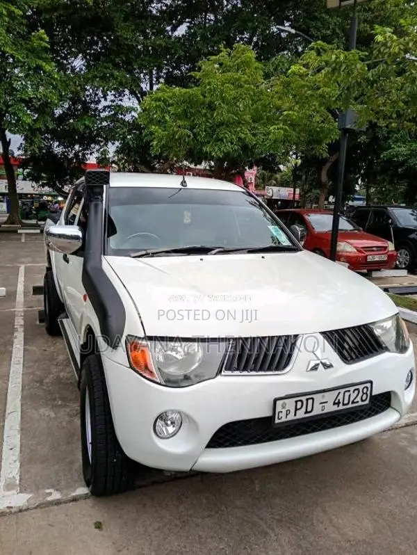 Mitsubishi L200 2008 Pickup (Used)