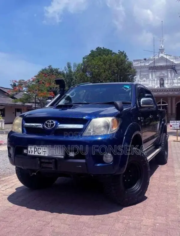 Toyota Hilux UK 2007 Pickup (Used)