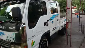 Nissan CrewCab 1997 Crew Cab (Used)