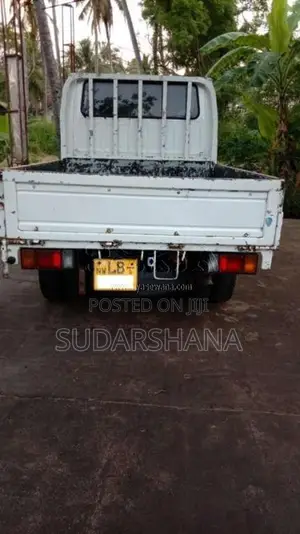 Nissan CrewCab 1997 Crew Cab (Used)