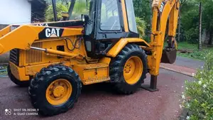 CAT 428 2000 Heavy-Duty (Used)