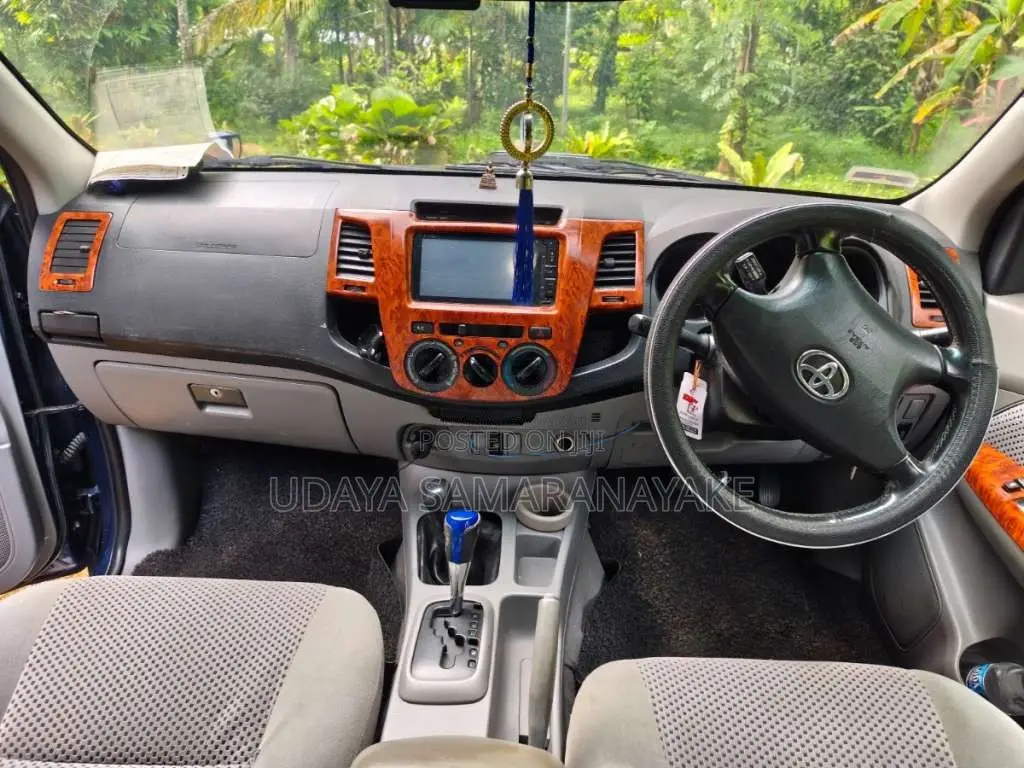 Toyota Hilux 2008 Pickup (Used)