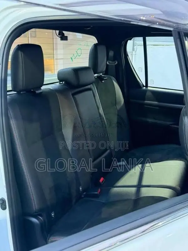 Toyota Hilux Z GR Sport 2023 Pickup Unregistered (Recondition)