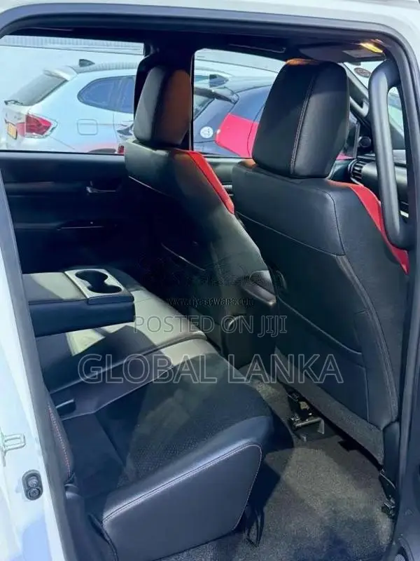 Toyota Hilux Z GR Sport 2023 Pickup Unregistered (Recondition)
