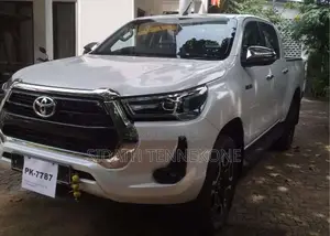 Toyota Hilux 2025 Pickup (Used)