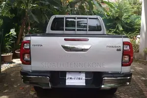 Toyota Hilux 2025 Pickup (Used)