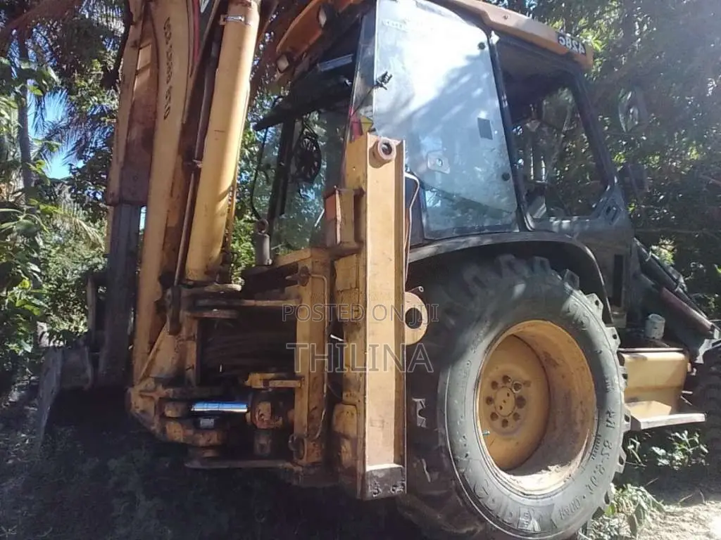 CAT 428 C 1994 Heavy-Duty (Used)