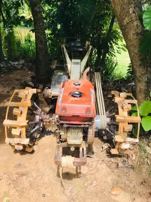 Other Lonfang GN121-B 2010 Tractor (Used)
