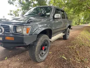 Toyota Hilux 107 SSR 1992 Pickup (Used)