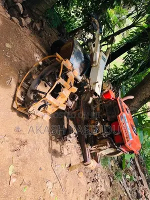 Other Lonfang GN121-B 2010 Tractor (Used)