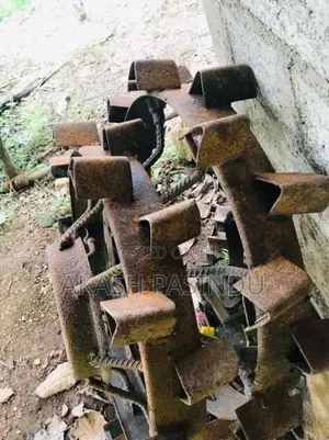 Other Lonfang GN121-B 2010 Tractor (Used)