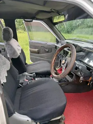 Mitsubishi Strada 1994 Pickup (Used)