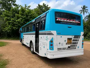 Tata Star 2011 Bus (Used)