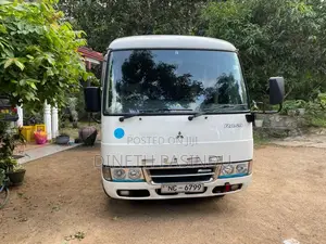 Mitsubishi Rosa 2011 Bus (Used)