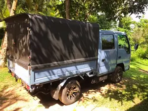 Suzuki CrewCab 2001 Crew Cab (Used)