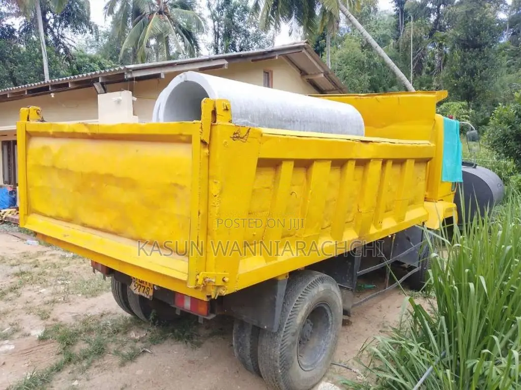 Ashok-Leyland Cargo 2010 Heavy-Duty (Used)