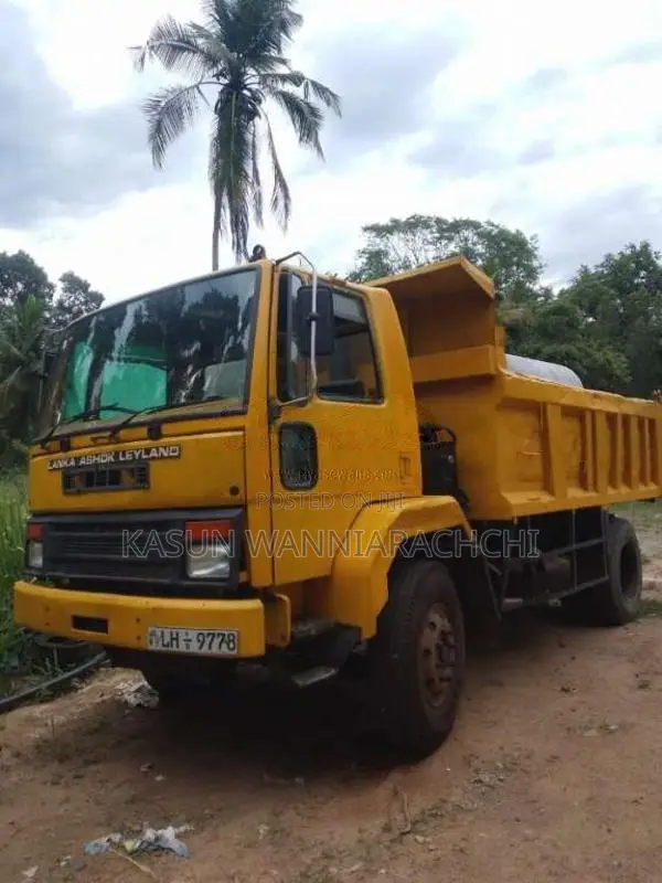 Ashok-Leyland Cargo 2010 Heavy-Duty (Used)
